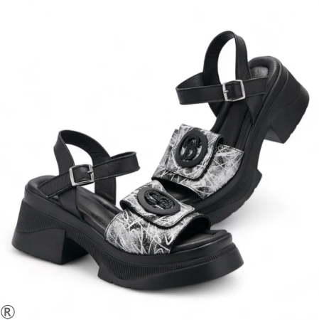  Дамски сандали от естествена кожа на ток и платформа- Kiara Black 10574