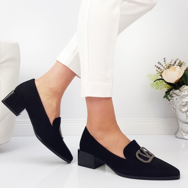 Дамски елегантни обувки от черен велур- Viky Black