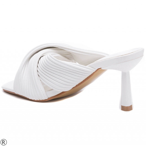 Дамски чехли на ток в бял цвят- Filipa White