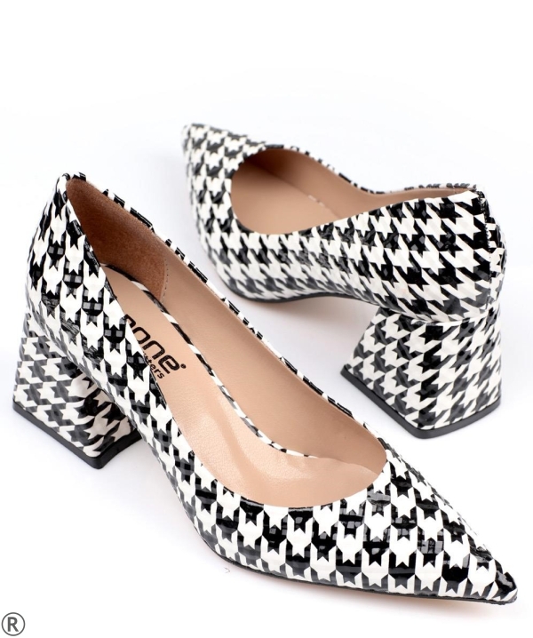 Елегантни дамски обувки в бяло и черно- 	Keila