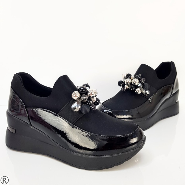 Дамски спортни обувки в черен цвят на платформа- Davina Black