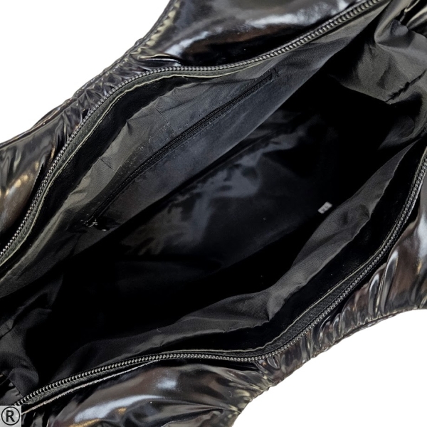 Дамска черна чанта тип торба- Laura Biaggi