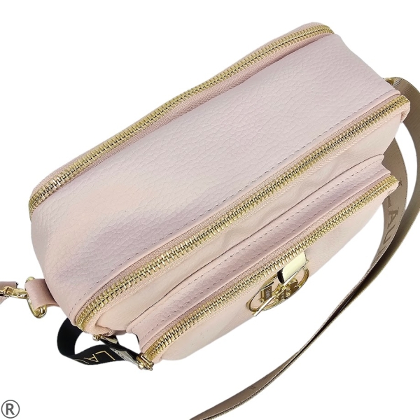 Дамска чанта през рамо в розов цвят- Laura Biaggi