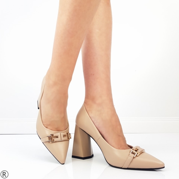 Елегантни обувки на широк ток в бежов цвят- Eliza Bulgaria