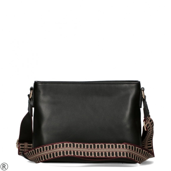 Черна чанта от лак и кожа с дълга дръжка- Monnari 11219