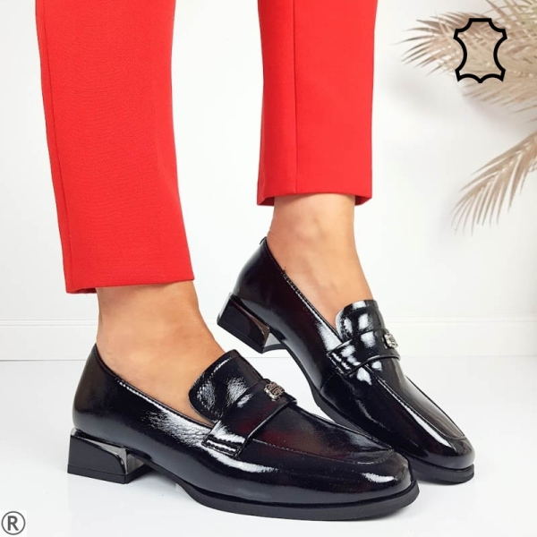 Черни лачени лоуфъри от естествена кожа- Sidni Black 11091