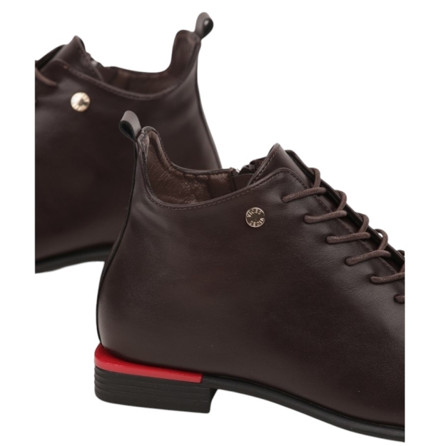 Равни боти цвят кафе- Amanda 11462