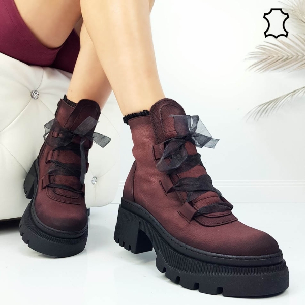 Боти от естествена кожа  в цвят бордо - Tina 11573