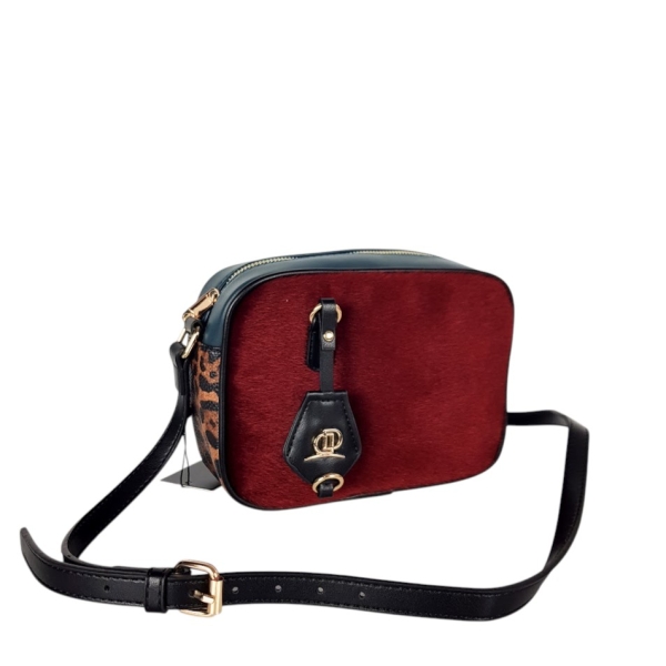 Чанта цвят бордо с леопардов акцент- Duki&Daso 11631