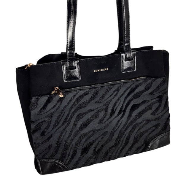 Черна велурена чанта с дълги дръжки- Duki&Daso 11642