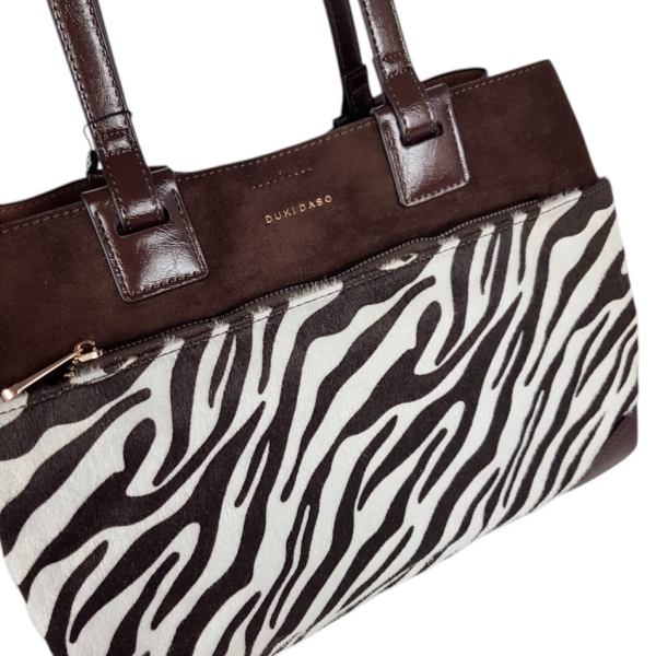 Кафява велурена чанта с дълги дръжки за рамо- Duki&Daso 11645