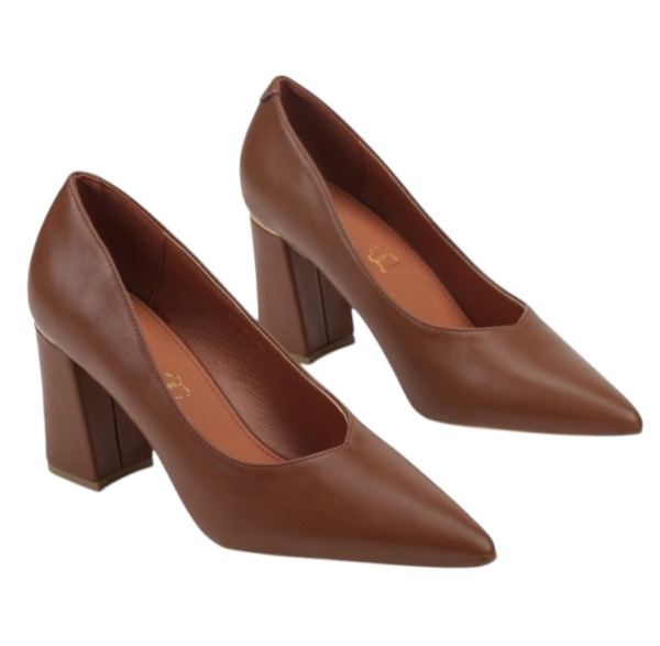 Кафяви елегантни обувки на широк ток- Klaudia Blawne 11698