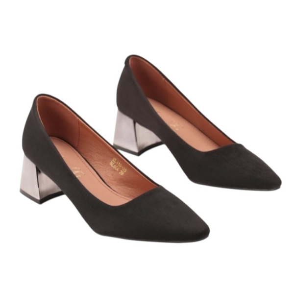 Черни велурени обувки на удобен широк ток- Amanda Black 11705
