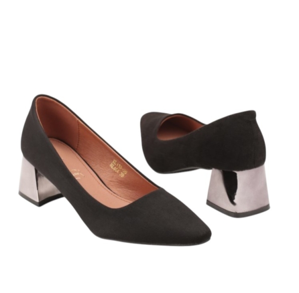 Черни велурени обувки на удобен широк ток- Amanda Black 11705