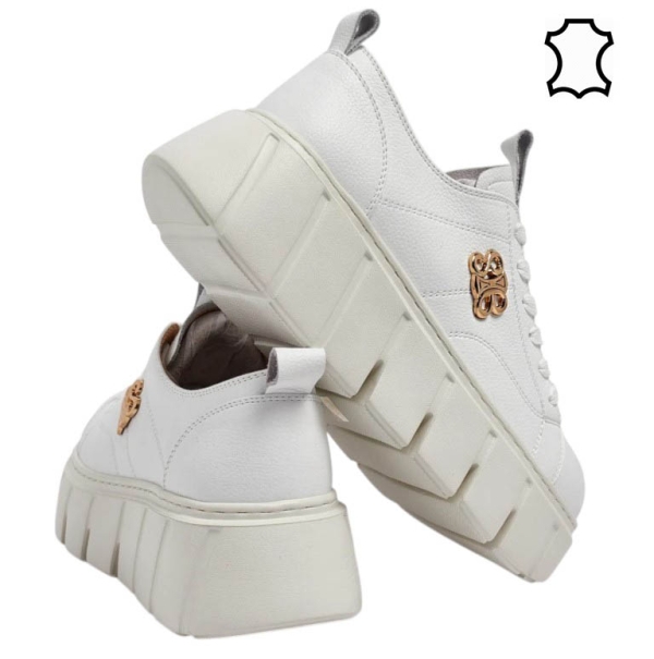 Бели кожени обувки на платформа- Daris White 11734
