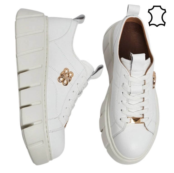 Бели кожени обувки на платформа- Daris White 11734