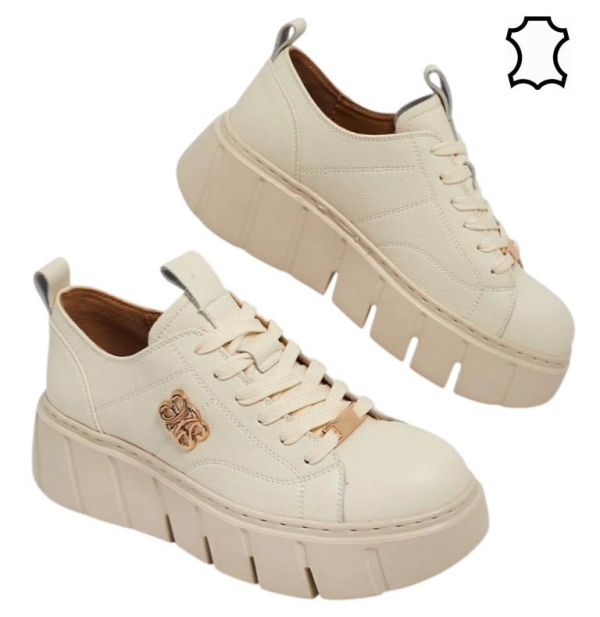 Бежови кецове на платформа- Daris Beige 11734