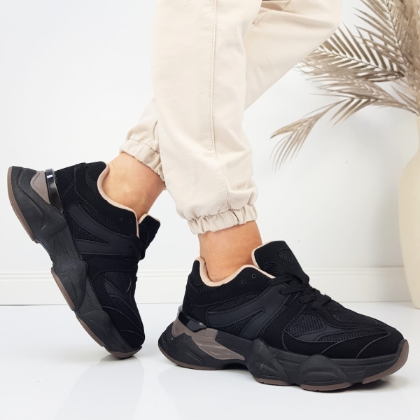 Черни дамски маратонки - Klaudiq Black 11760