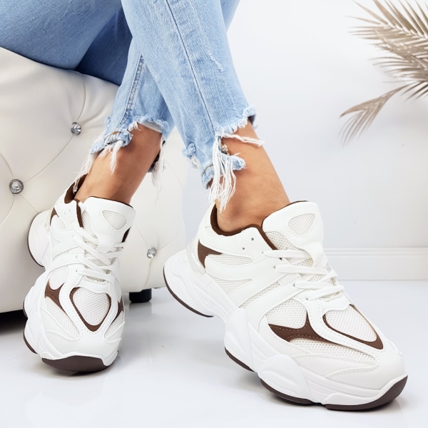 Дамски маратонки в бял и кафяв цвят- Klaudiq White 11762