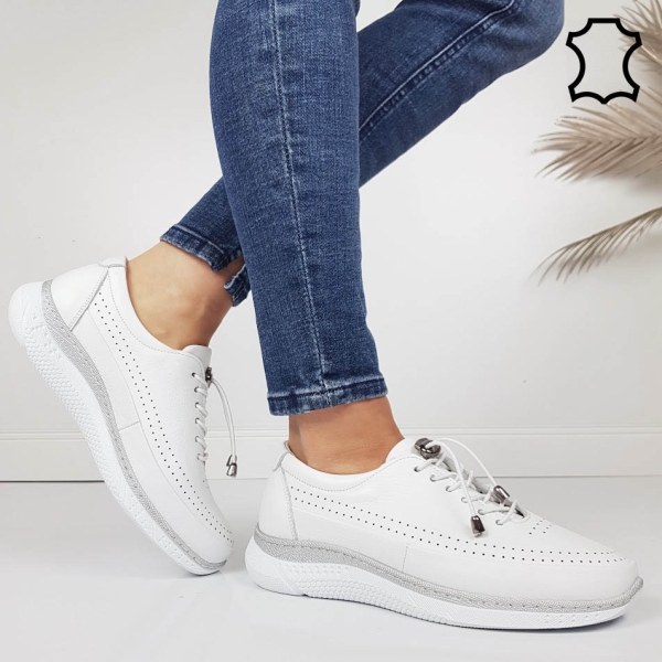 Бели обувки от естествена кожа с ортопедична стелка- Helga White 11716