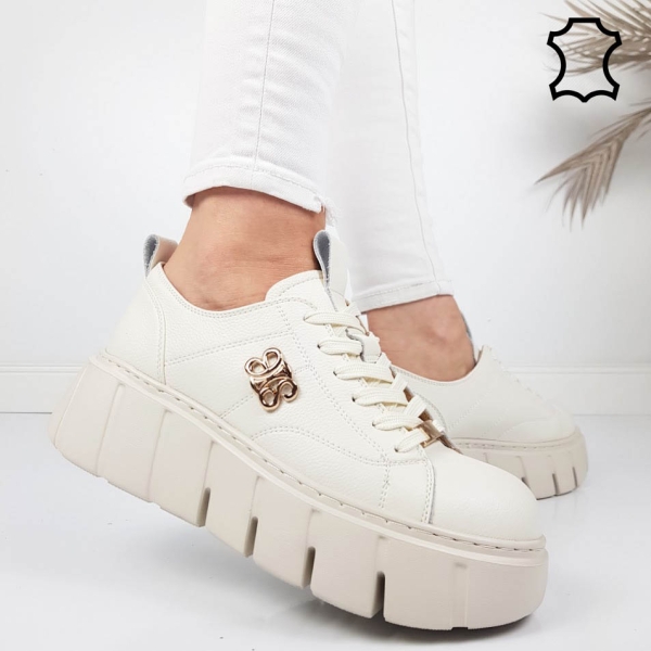 Бежови кецове на платформа- Daris Beige 11734