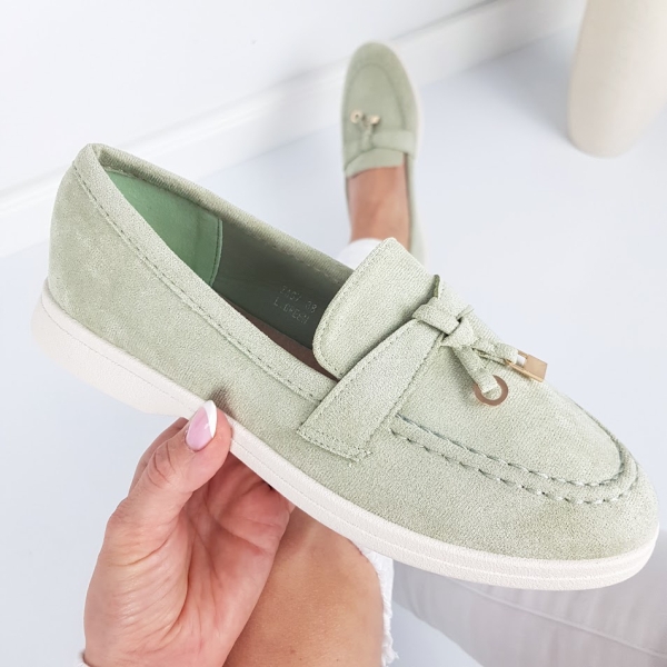 Равни зелени мокасини- Klara Green 11781