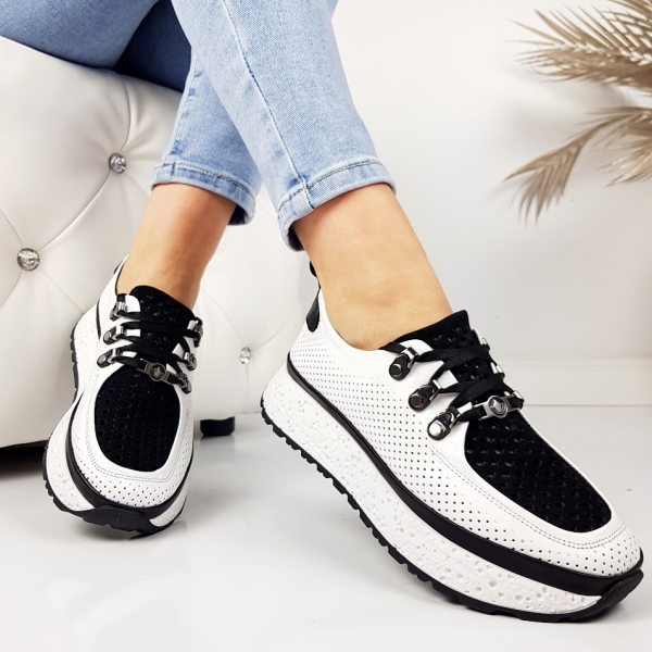 Обувки бяло с черно от естествена кожа- Naomi White 11809