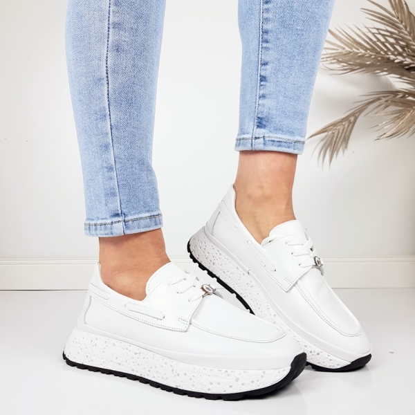 Бели обувки от естествена кожа- Rika White 11793