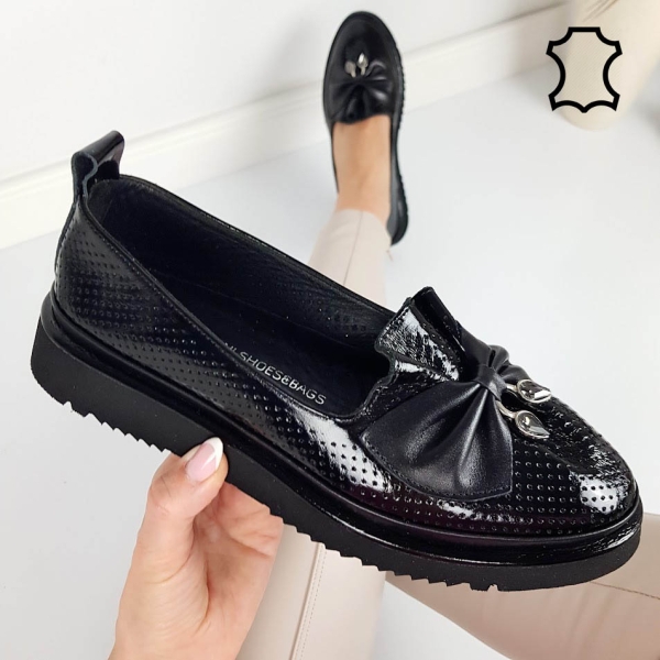 Черни равни обувки от естествена кожа- Naq Black 11814