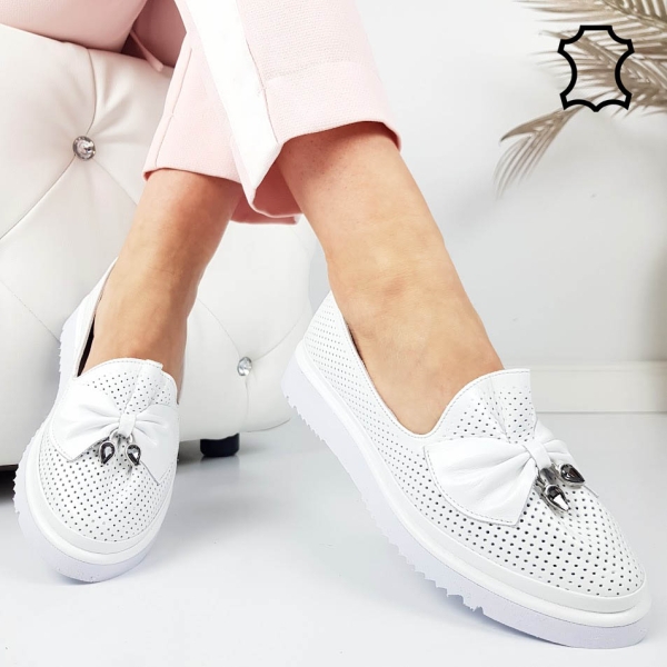 Равни обувки от естествена кожа- Naq White 11815