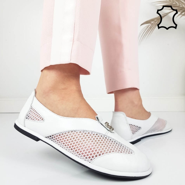 Равни мокасини от естествена кожа- Vera White 11819