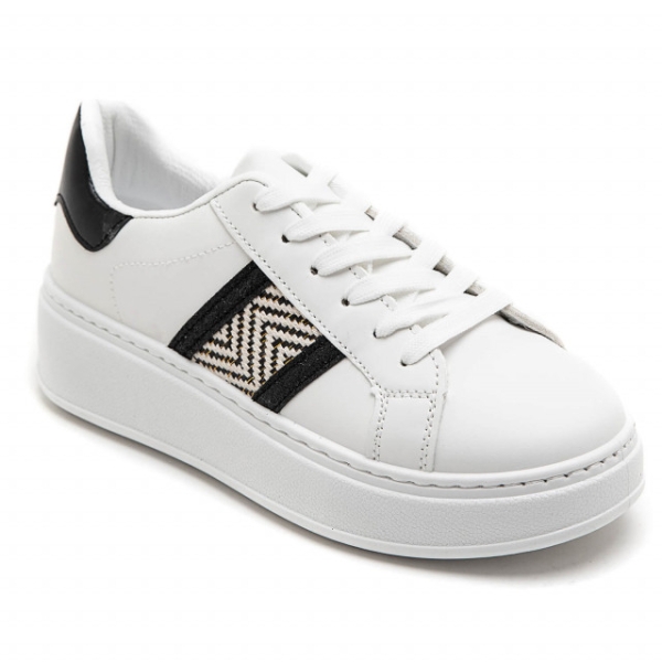 Бели равни кецове- Sindi White 11919