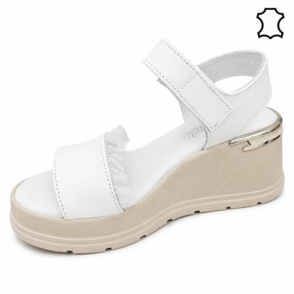 Бели сандали от естествена кожа- Naq White 12096