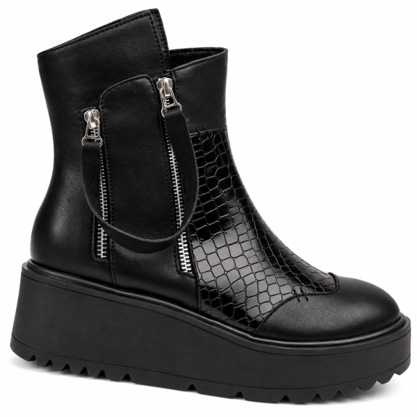 Черни боти на платформа- Jaklin Black 12346
