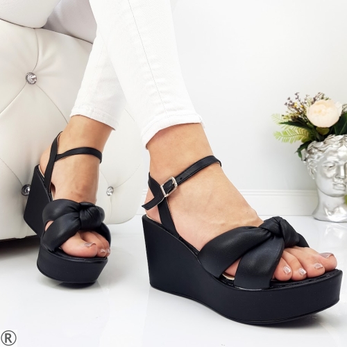 Дамски сандали на платформа в черен цвят- Zelana Black