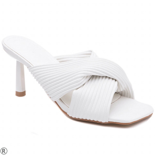 Дамски чехли на ток в бял цвят- Filipa White
