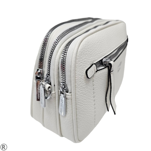 Ежедневна чанта за рамо в бял цвят- Klara White