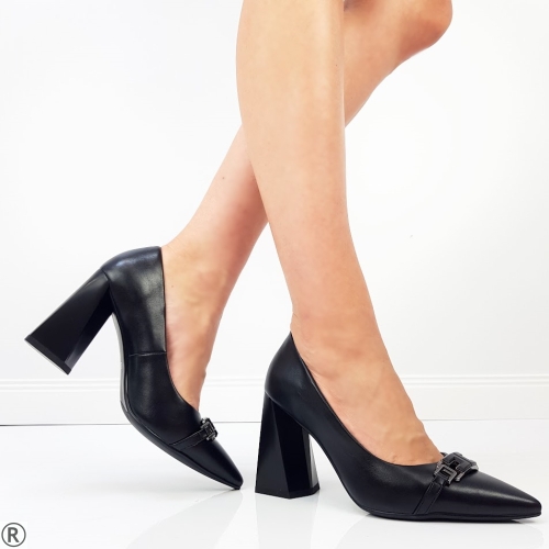 Елегантни обувки на широк ток в черен цвят- Eliza Bulgaria