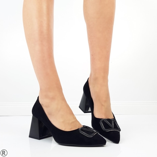 Елегантни обувки от черен велур- Eliza Bulgaria