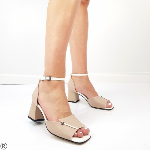 Елегантни сандали в бежов цвят- Eliza Bulgaria