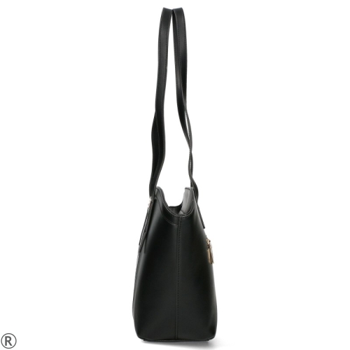 Черна дамска чанта за рамо- Monnari Black