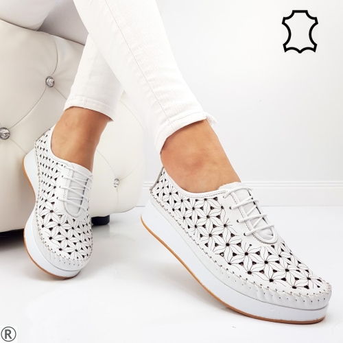 Ежедневни обувки от естествена кожа- Mika White