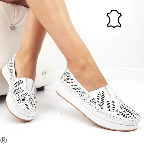 Бели обувки от естествена кожа- Steisi White