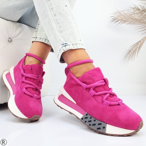 Цикламени сникърси от естествен велур- Amelia Pink 11196
