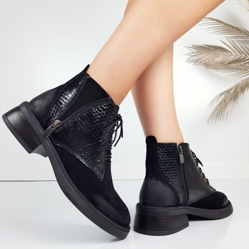 Черни ниски боти от естествен набук- Valera Black 11446