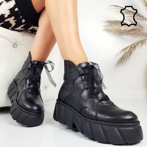 Черни боти от естествена кожа на платформа- Morani 11444