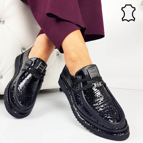 Черни обувки от естествена кожа с връзки - Amanda Black 11262