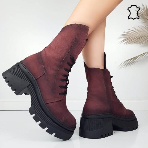 Боти от естествена кожа цвят бордо- Bella 11572