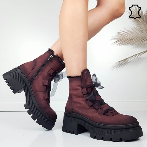 Боти от естествена кожа  в цвят бордо - Tina 11573