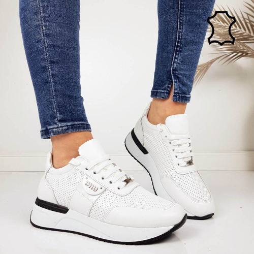 Бели кецове от перфорирана естествена кожа- Sisi White 11766